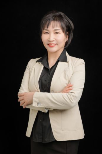Jenny Nashin Cho - Real Estate Agent at Field and Urbanite