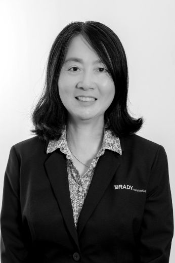 Jenny Xu - Real Estate Agent at Brady Residential - MELBOURNE