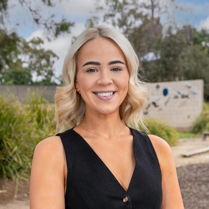 Jessica Barclay - Real Estate Agent