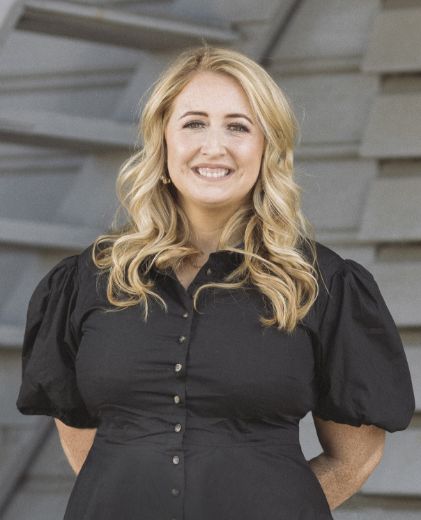 Jessica Loughlin - Real Estate Agent at Nicholls & Co Estate Agents