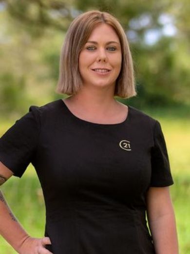 Jessica Stack - Real Estate Agent at Century 21 Platinum Agents - Gympie & the Cooloola Coast
