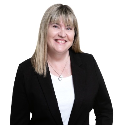 Jo Bradshaw  Real Estate Agent