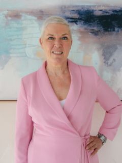 Jo Dryden - Real Estate Agent Jo Dryden - Real Estate Agent