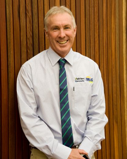 Joe OReilly - Real Estate Agent at Nutrien Harcourts BR&C Agents - SWAN HILL