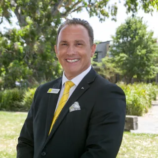 John Metaxas - Real Estate Agent John Metaxas - Real Estate Agent
