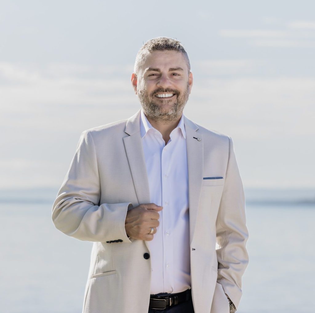 Jon Nat - Real Estate Agent