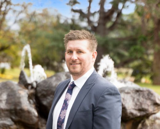 Jon Stumbles - Real Estate Agent at LJ Hooker Queanbeyan | Jerrabomberra | Googong - NSW
