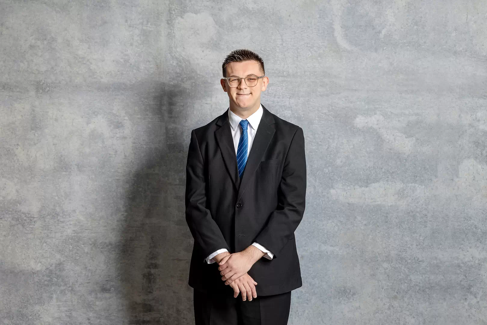 Jonathan Avris - Real Estate Agent