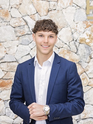 Jordano Farinazzo Real Estate Agent