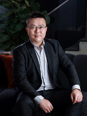 Josh Haoxiang Sun Real Estate Agent