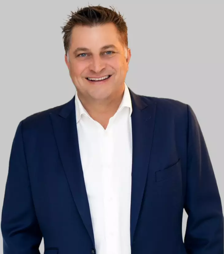 Joshua Singer - Real Estate Agent