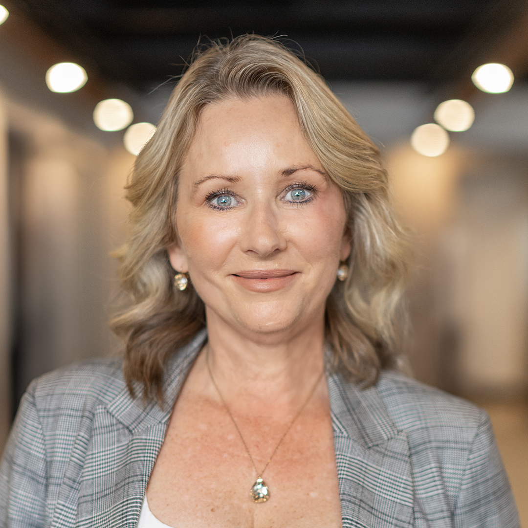 Julie Grigg - Real Estate Agent