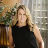 Karen Joseph - Real Estate Agent From - Raine & Horne - Manly