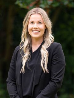 Katie Christopherson - Real Estate Agent