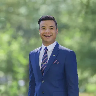Khom Falla - Real Estate Agent Khom Falla - Real Estate Agent