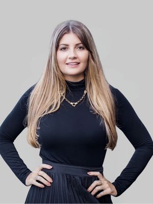 Kiara Hampton - Real Estate Agent