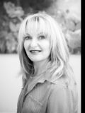 Kim McDonald  - Real Estate Agent From - Alpine Valley Real Estate Pty Ltd - Mount Beauty
