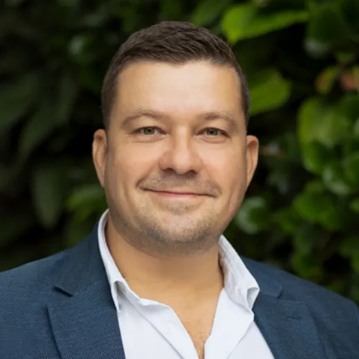 Konstantin Melnikov - Real Estate Agent at Morton - Sydney