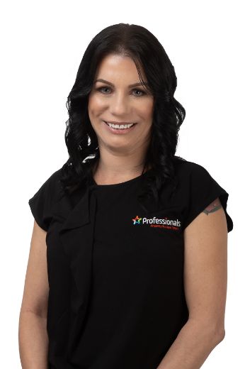 Kristy Selleck - Real Estate Agent at Professionals Property Plus Canning Vale / Thornlie - THORNLIE