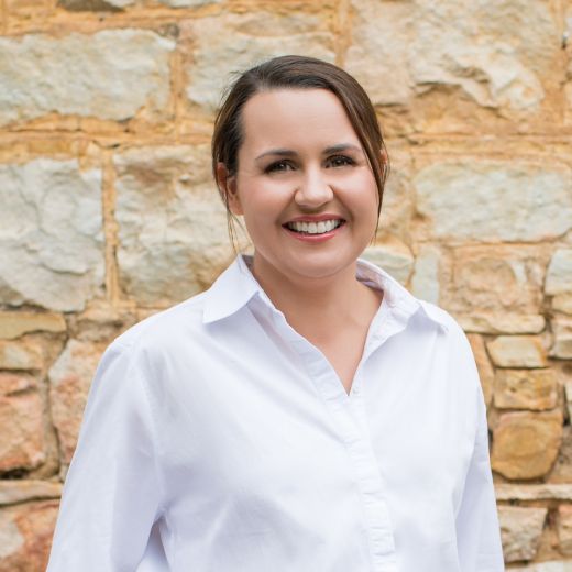 Labrooke Baxter - Real Estate Agent at Ray White - Goulburn