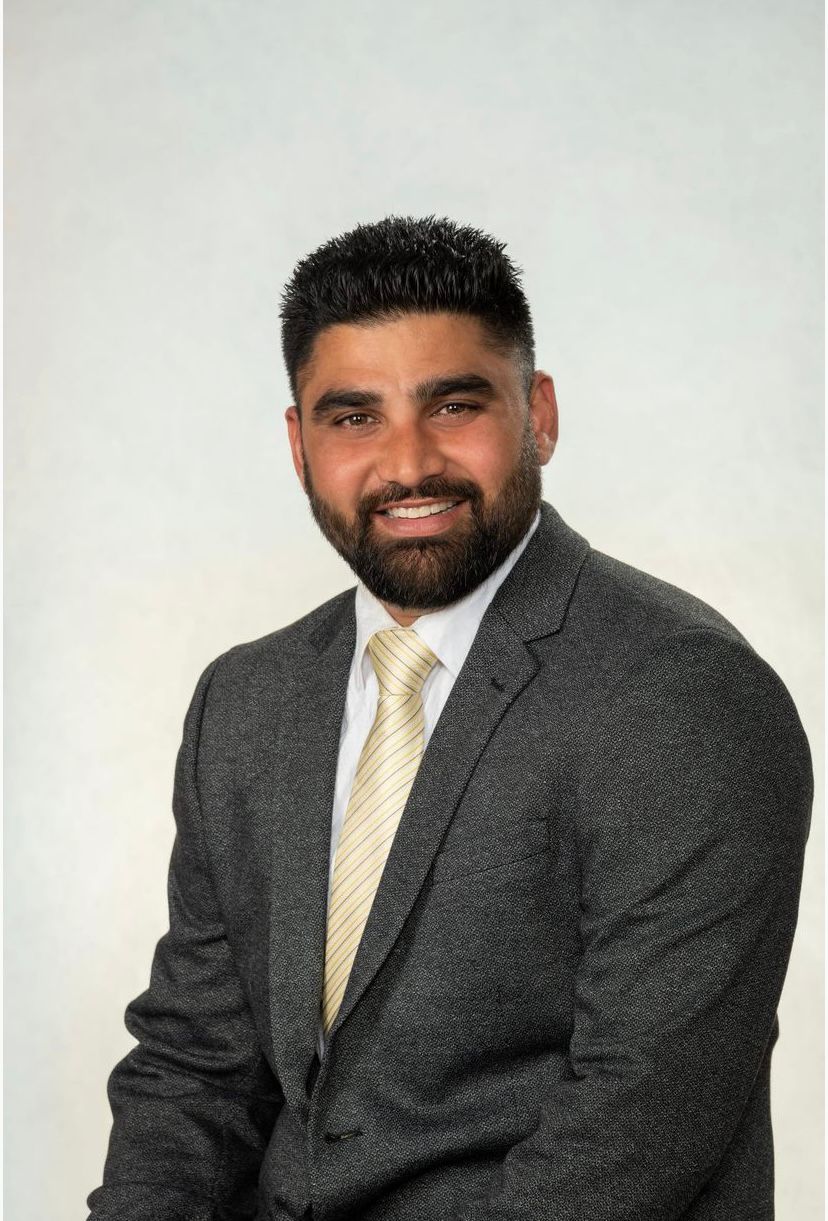Lapsy Sidhu Real Estate Agent