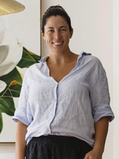Laura Pritchard - Real Estate Agent Laura Pritchard - Real Estate Agent