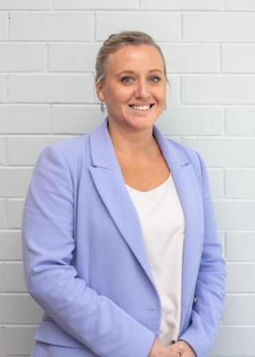 Lauren Ford - Real Estate Agent at First National Real Estate - Yamba