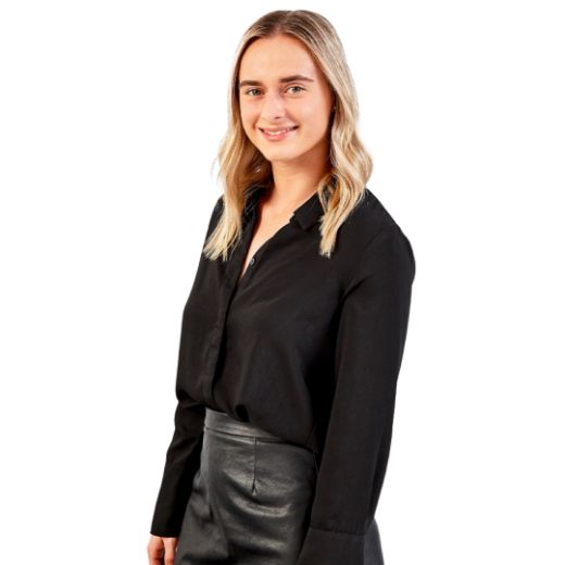 Lauren HydeCooling - Real Estate Agent at Salt Property Group - Applecross