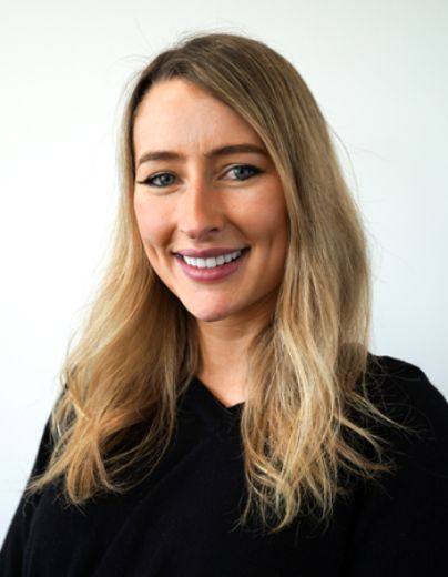Lauren Johnston - Real Estate Agent at Little Real Estate - CARLTON