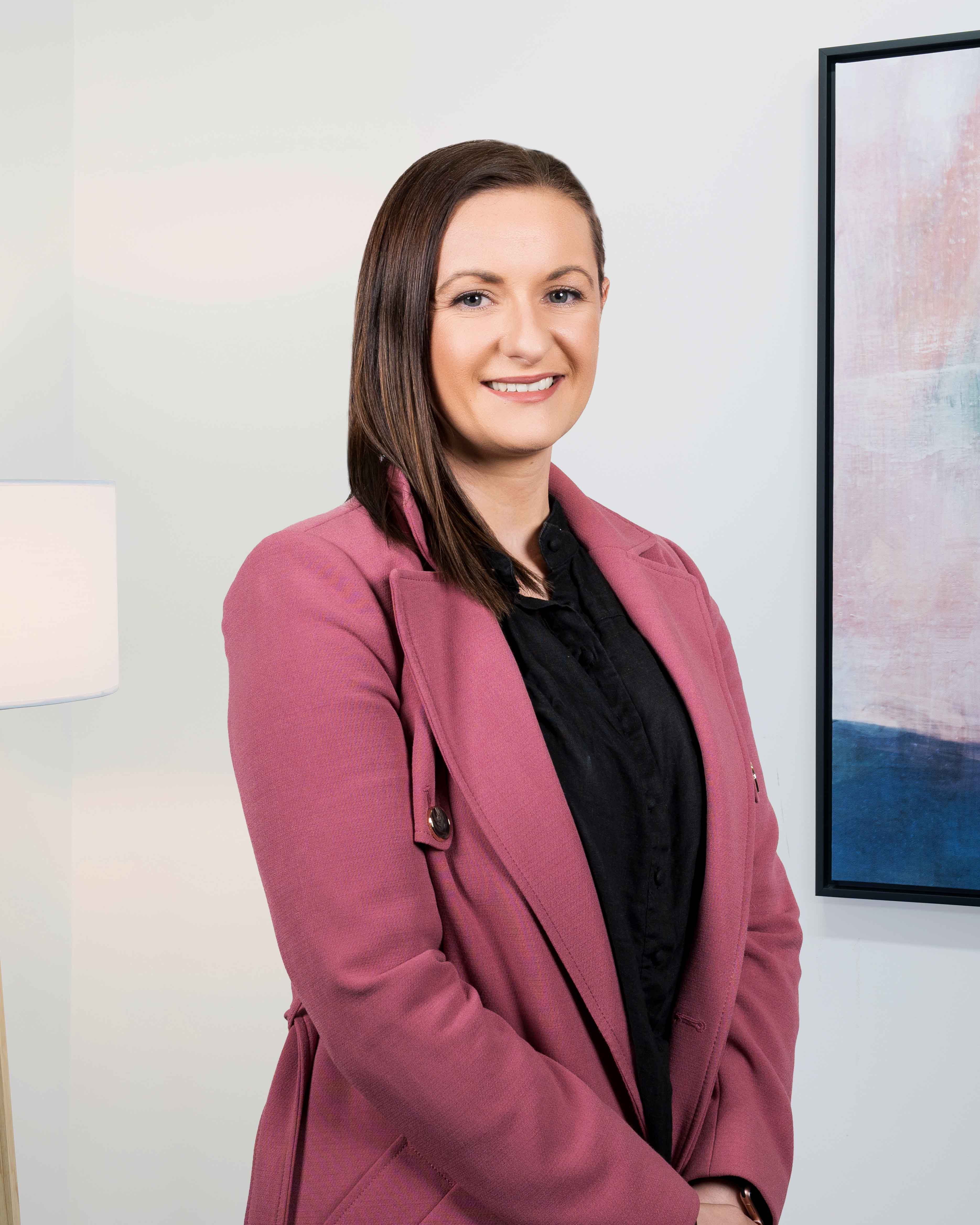 Leanne MacLeod Real Estate Agent