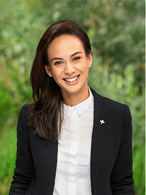 Lesley Bartlett - Real Estate Agent