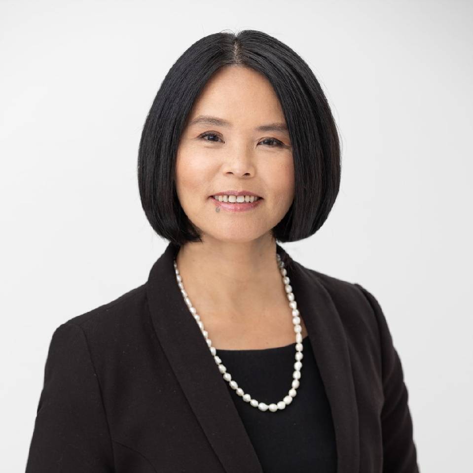 Linda  Hu Real Estate Agent