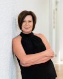 Lindi Rademeyer - Real Estate Agent From - RE/MAX Property Sales Nambour