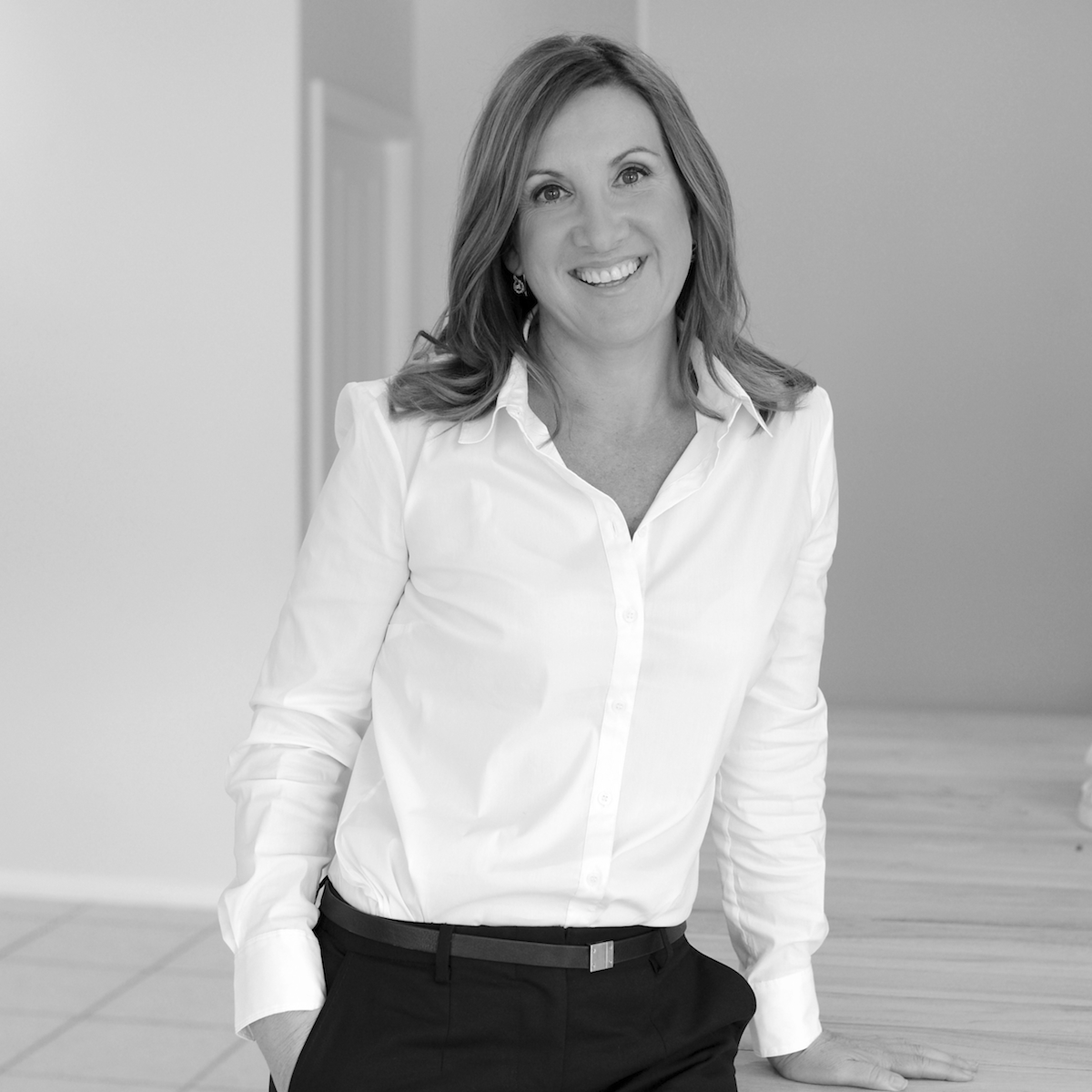 Lindy  Harris - Real Estate Agent