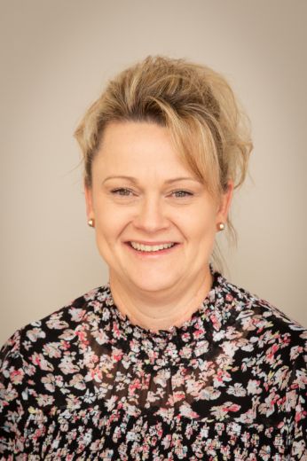 Lisa  Curry - Real Estate Agent at Harold Curry - Tenterfield
