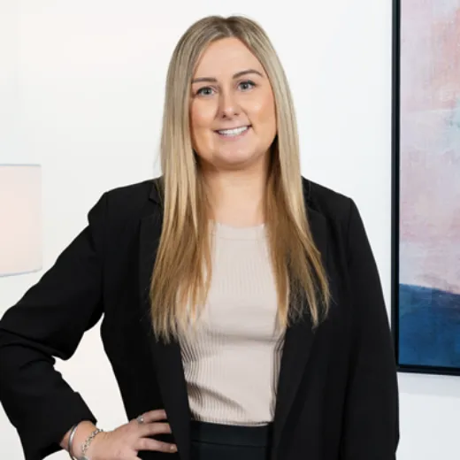 Lisa Sorrell - Real Estate Agent at Noel Jones Croydon