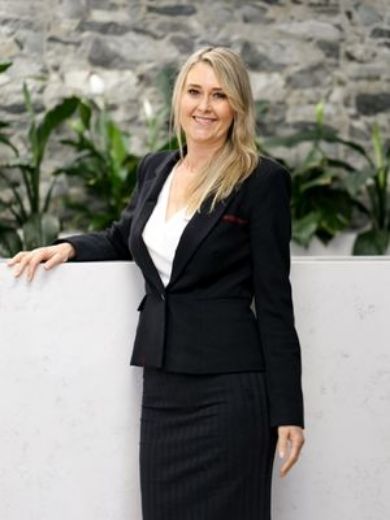 Lisa Thompson - Real Estate Agent at Wiseberry Thompsons