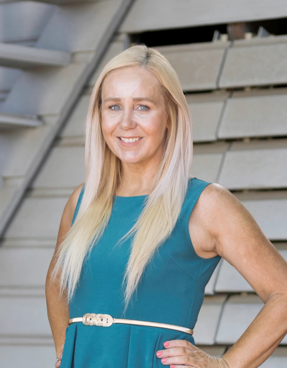 Lisa Wearmouth - Real Estate Agent