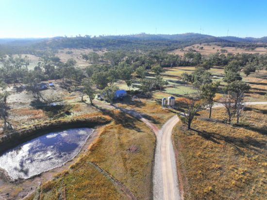 "Tummurrami" 281 Hunters Hill Road, Cement Mills, Qld 4352