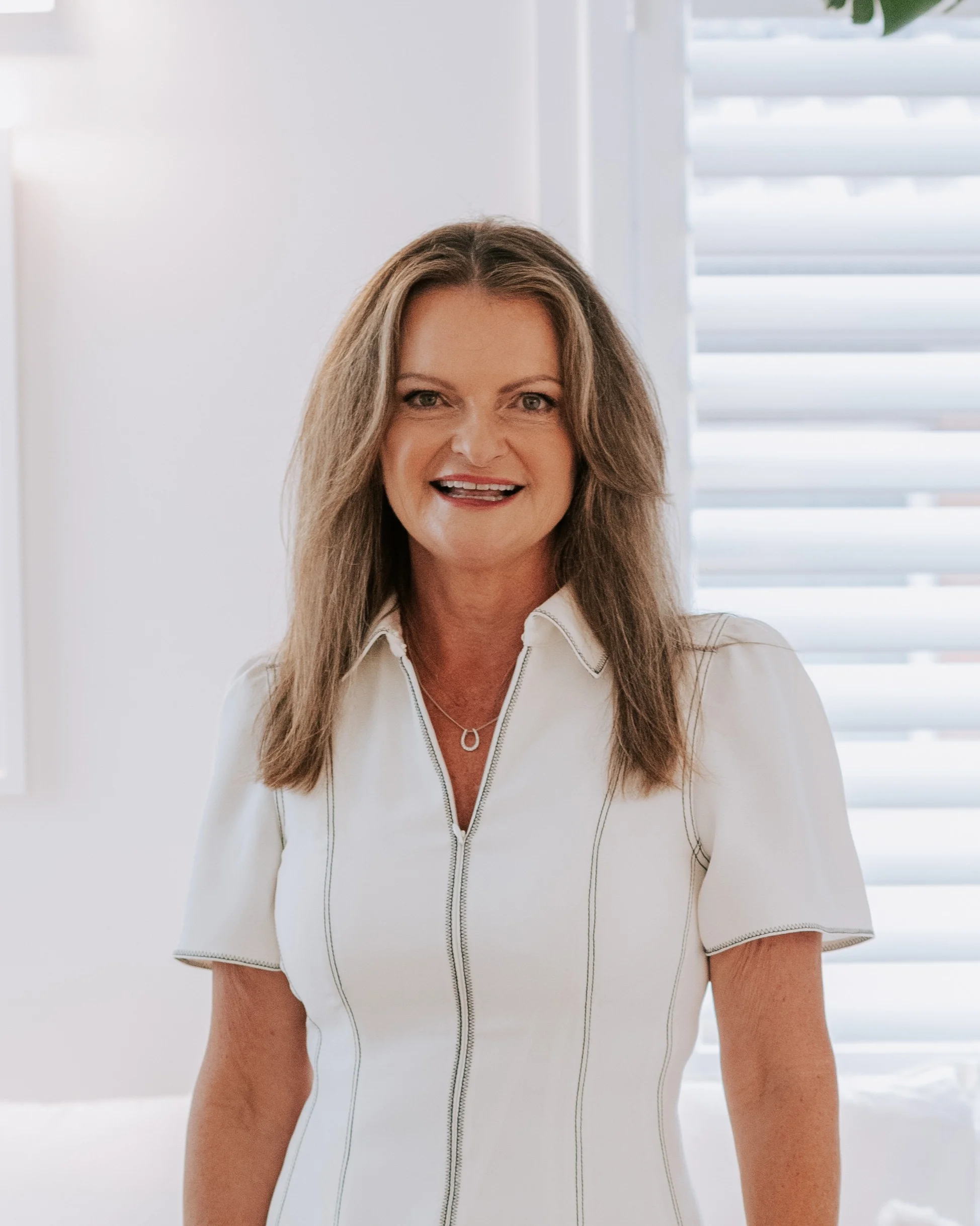 Lisa Macklin - Real Estate Agent
