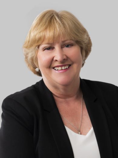 Lois Wilson - Real Estate Agent at Maxwell Collins Real Estate - Geelong