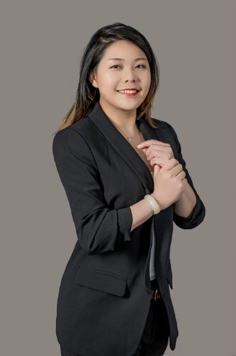 Lolly Zhang - Real Estate Agent at Blue Coast Realty Pty Ltd