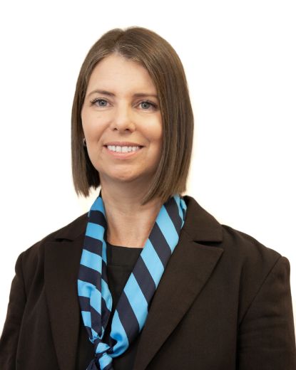 Lori Curr - Real Estate Agent at Harcourts - Wangaratta
