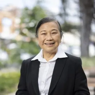 Catherine   Ong - Real Estate Agent