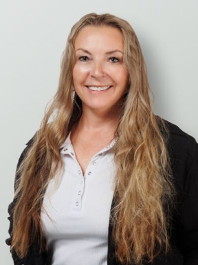 Luci Colla - Real Estate Agent at Acton I Belle Property City Beach