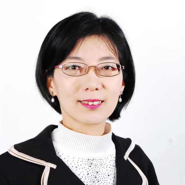Lucy chinghui Ku Real Estate Agent