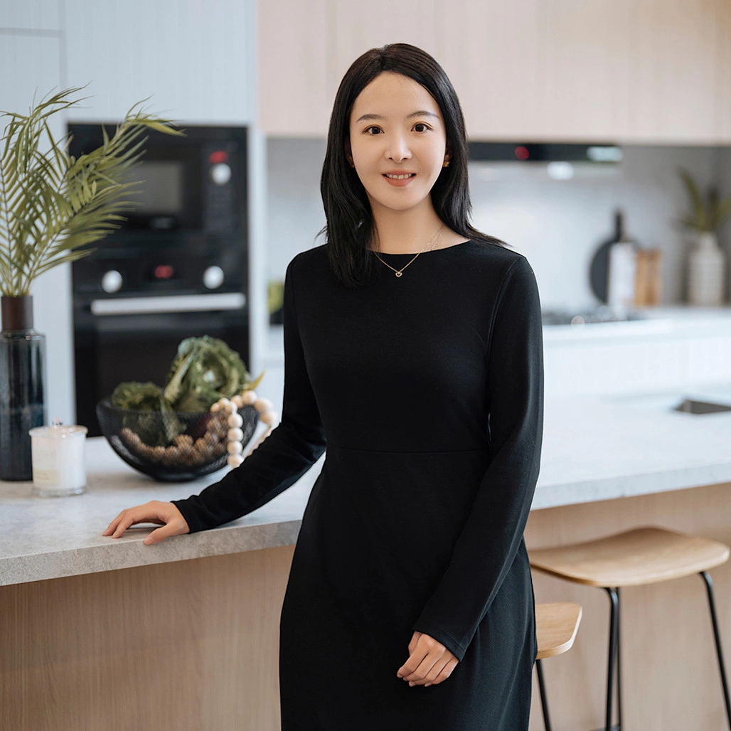 Luna Tian - Real Estate Agent