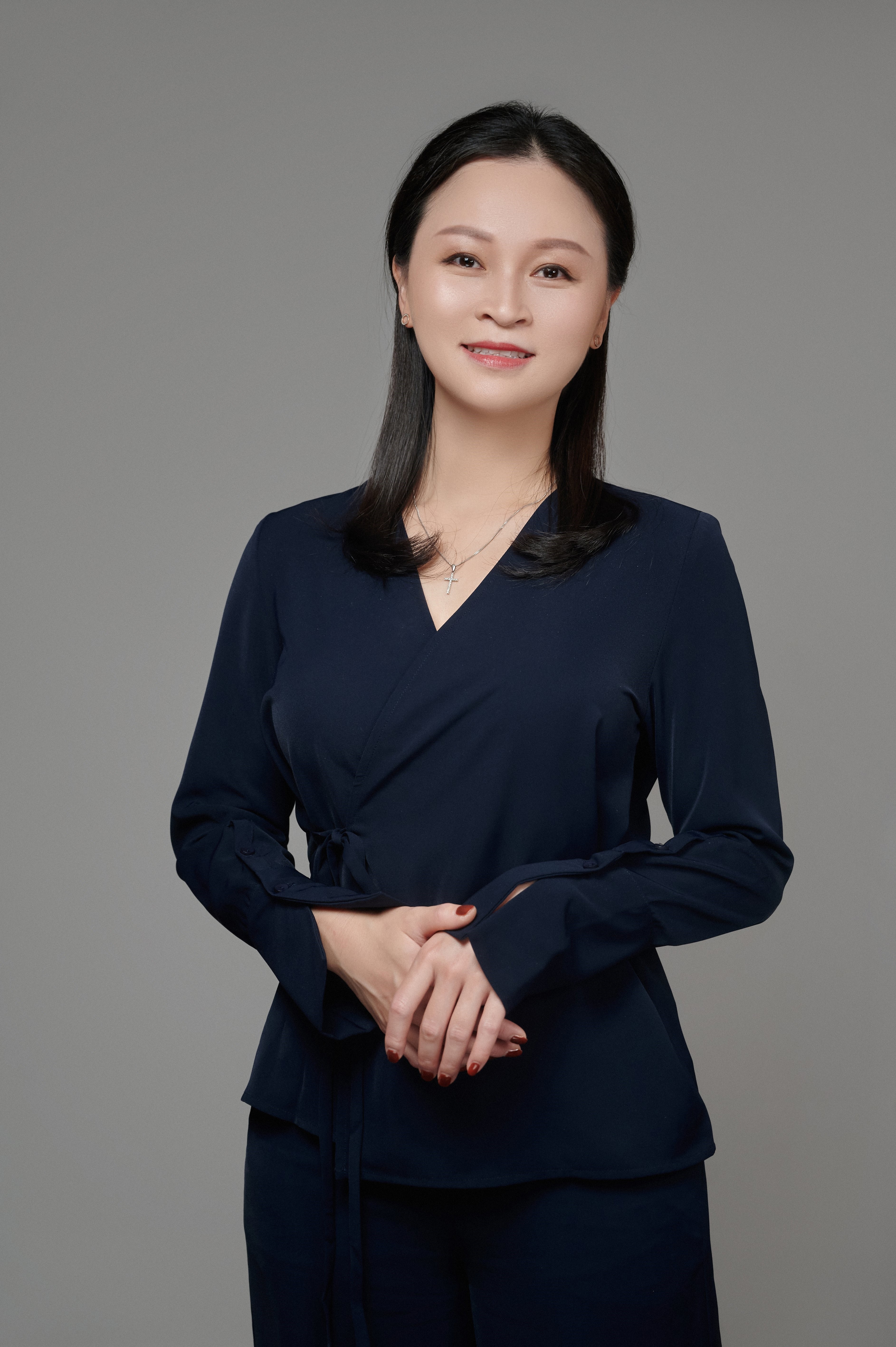 Lydia Xu Real Estate Agent