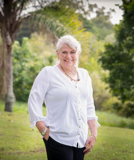 Lynne Erricker - Real Estate Agent at Ray White - Whitsunday