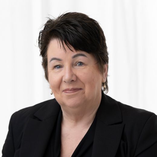 Lynne Lowry - Real Estate Agent at One Agency Sunbury Region - SUNBURY